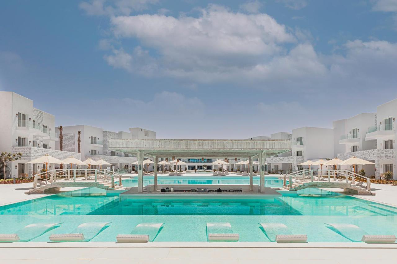 Tanoak Resort Ain Sukhna Luaran gambar The hotel's main pool